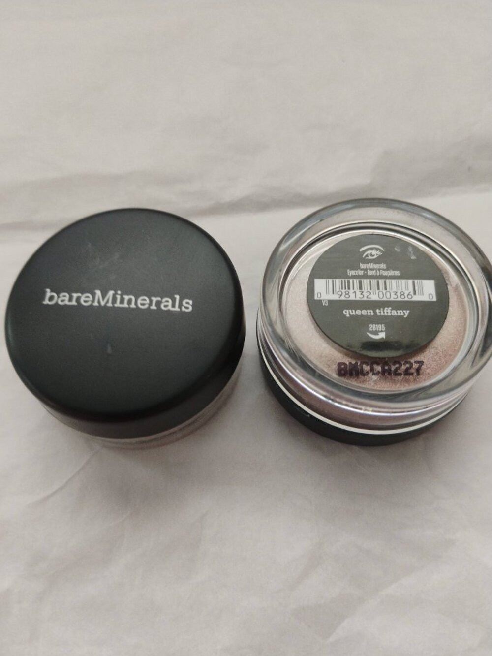 bareMinerals 'Queen Tiffany' Loose Mineral Eyecolor (Satin)- Full Size-NWT - Picture 2 of 4